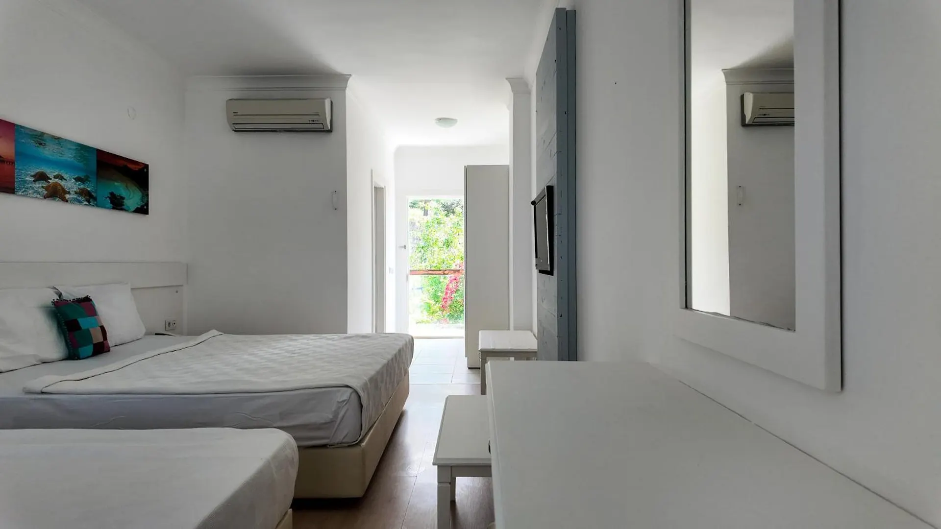 Mos Hotel Çeşme