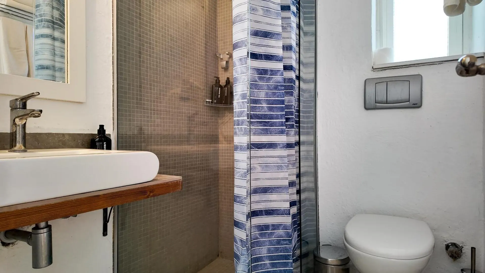 ***  Mos Hotel Çeşme Turquia